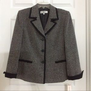 NWT Jones Studio Women’s Blazer Size 16